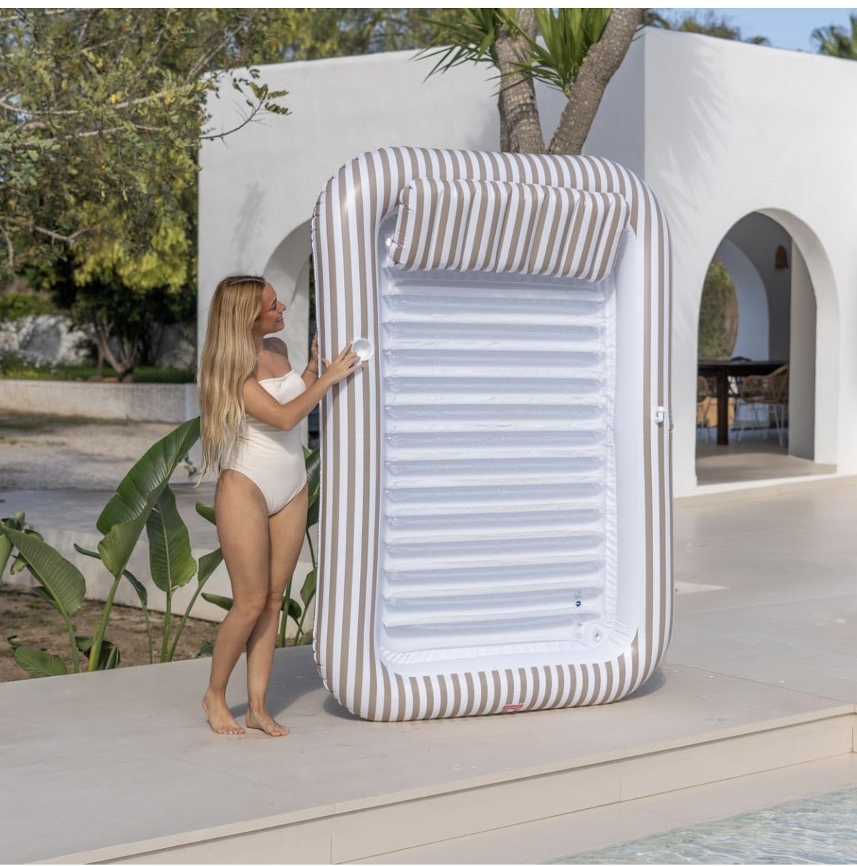 Inflatable Tanning Pool
